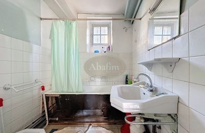 Imóvel histórico à venda Bagnères-de-Bigorre, Occitânia, Casa de banho
