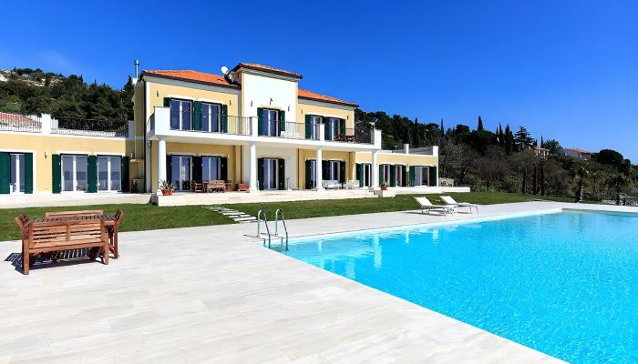 Villa histórica à venda Cipressa, Ligúria,  Itália