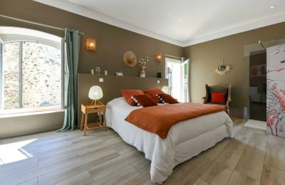 Imóvel histórico à venda Uzès, Occitânia, Imagem 15/34