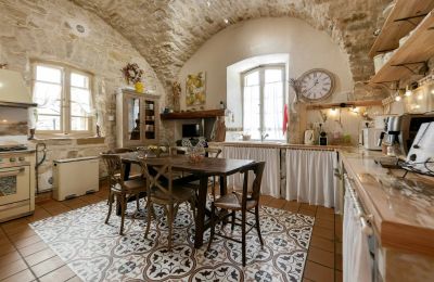 Imóvel histórico à venda Uzès, Occitânia, Imagem 4/34