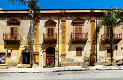 Palacete Ribera, Sicília
