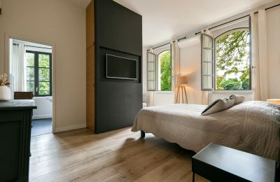 Imóvel histórico à venda Uzès, Occitânia, Imagem 18/24