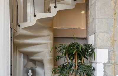 Imóvel histórico à venda Goudargues, Occitânia, Imagem 19/21