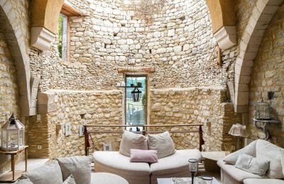 Imóvel histórico à venda Goudargues, Occitânia, Imagem 8/21