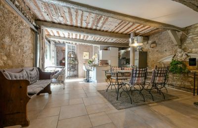 Imóvel histórico à venda Goudargues, Occitânia, Imagem 11/21