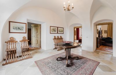 Palácio à venda 4693 Desselbrunn, Alta Áustria, Der lichtdurchflutete Flur im zweiten Obergeschoss