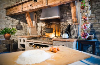 Palacete à venda Mercatello sul Metauro, Marcas, Cozinha