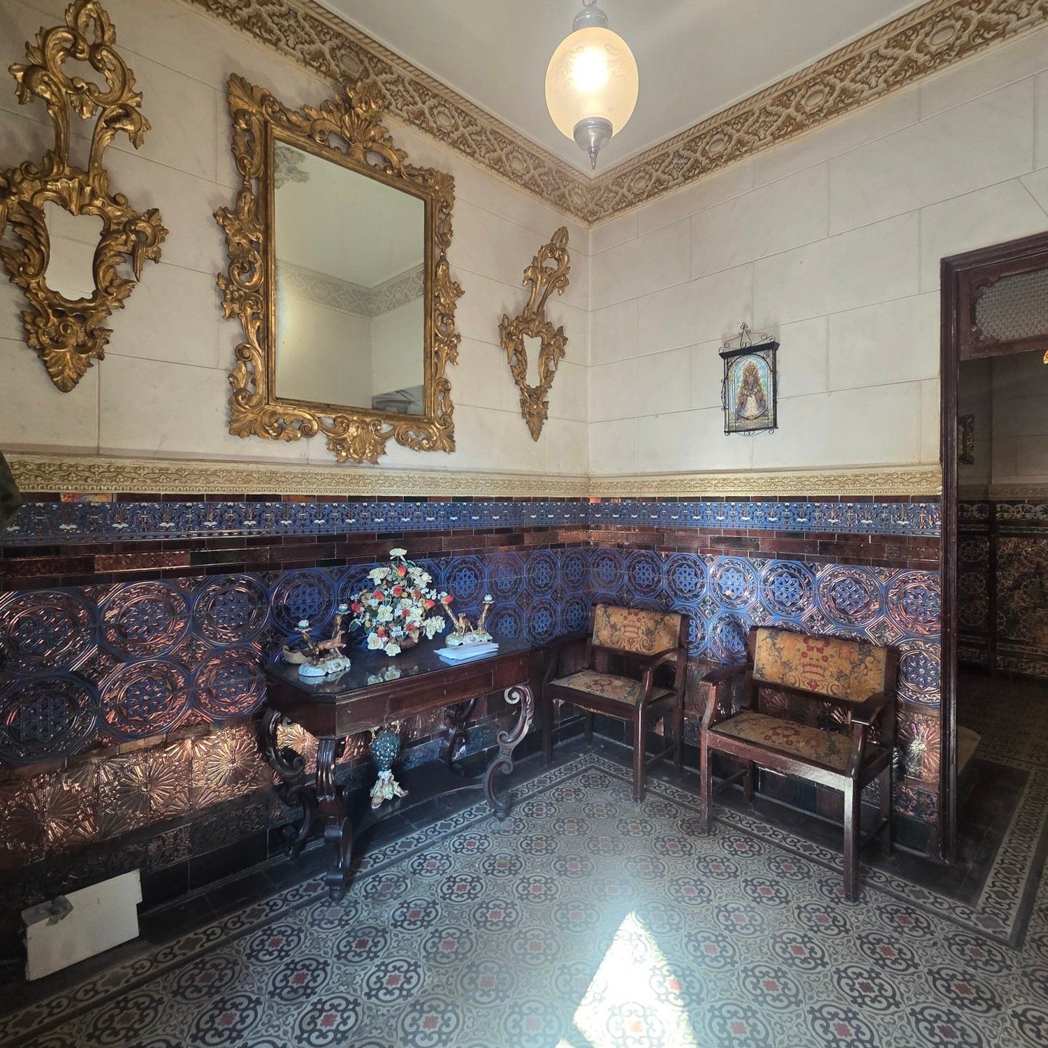 Fotos Casa histórica de 1925 em San Juan de Aznalfarache, atribuída a Aníbal González