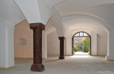 Palácio à venda 84375 Kirchdorf am Inn, Hofmarkstraße 2, Baviera, Gewölbehalle mit antiken Adneter-Marmorsäulen, FBH (9 Segmente)