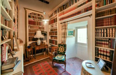 Castelo à venda Pouzilhac, Occitânia, Imagem 23/43