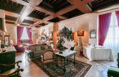 Castelo à venda Pouzilhac, Occitânia, Imagem 12/43