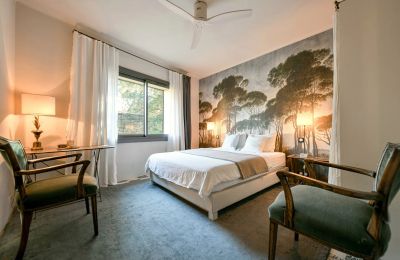 Imóvel histórico à venda Uzès, Occitânia, Imagem 22/46