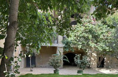 Imóvel histórico à venda Uzès, Occitânia, Imagem 40/46