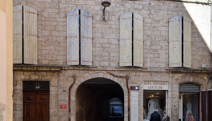 Casa urbana à venda Pézenas, Occitânia