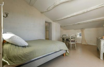 Casa de campo à venda Uzès, Occitânia, Imagem 24/31