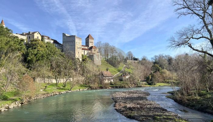 Imóvel histórico à venda Sauveterre-de-Béarn, Nova Aquitânia