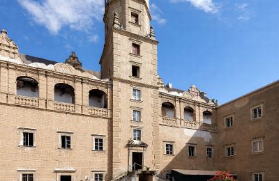 Imóveis históricos, Castelo na Baixa Silésia: Leilão a 10 de abril de 2026