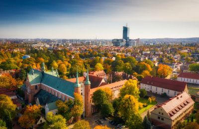 Imóveis históricos, Apartamento amplo numa casa histórica em Gdańsk-Oliwa