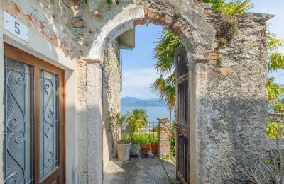 Imóvel histórico Germignaga, Lombardia