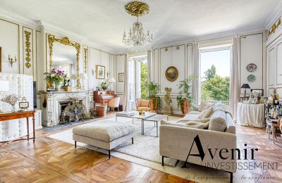 Mansão histórica à venda Vaugneray, Auvergne-Rhône-Alpes, Imagem 2/12