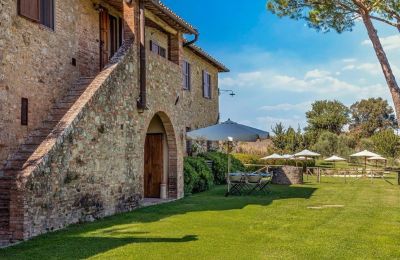 Casa de campo à venda Monteroni d'Arbia, Toscana, Imagem 2/39