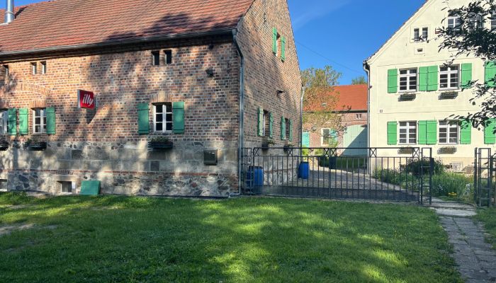 Casa de campo à venda Sławnikowice, Baixa Silésia
