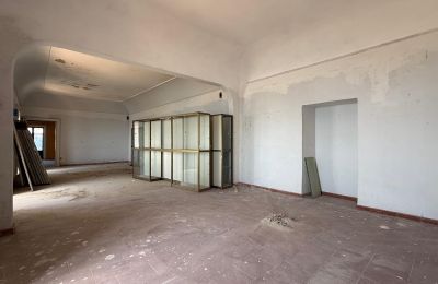 Palácio à venda Nicotera, Calábria, Imagem 21/35