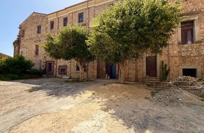 Palácio à venda Nicotera, Calábria, Imagem 31/35
