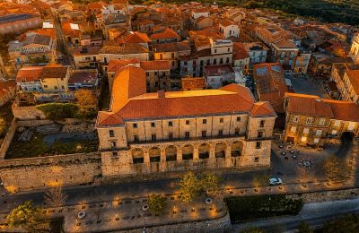 Palácio à venda Nicotera, Calábria, Imagem 2/35