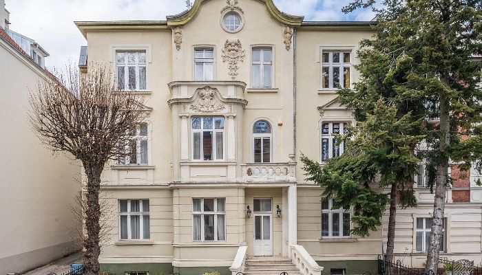 Dois apartamentos num edifício histórico em Sopot