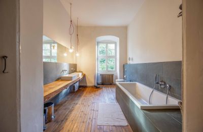 Palácio à venda 16259 Bad Freienwalde (Oder), Brandemburgo, Badezimmer - Wohnung des Schlossherren OG
