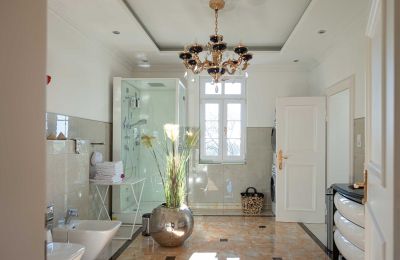 Palácio à venda Baden-Württemberg, Badezimmer