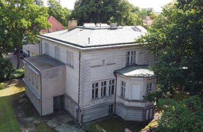 Mansão histórica à venda Koszalin, Marszałka Józefa Piłsudskiego 53, Pomerânia Ocidental, dron,elewacja,posiadlość