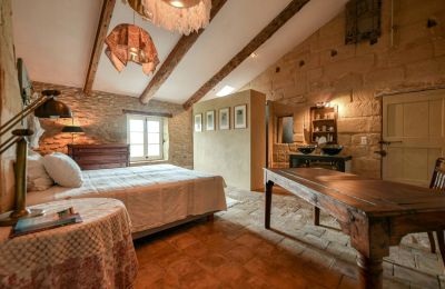 Imóvel histórico à venda Uzès, Occitânia, Imagem 23/30