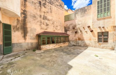 Palacete à venda Manacor, Ilhas Baleares, Innenhof 