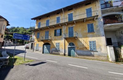 Casa de campo à venda Magognino, Piemonte, Vista exterior