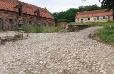 Casa senhorial à venda Rogów Wołowski, Baixa Silésia, Acesso