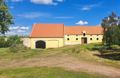 Palácio à venda Žatec, okres Louny, Edifício anexo 