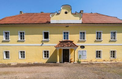 Palácio à venda Žatec, okres Louny, Vista frontal
