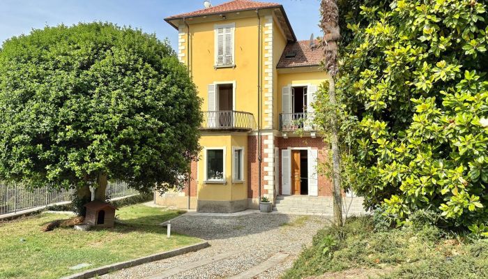 Mansão histórica à venda Mergozzo, Piemonte