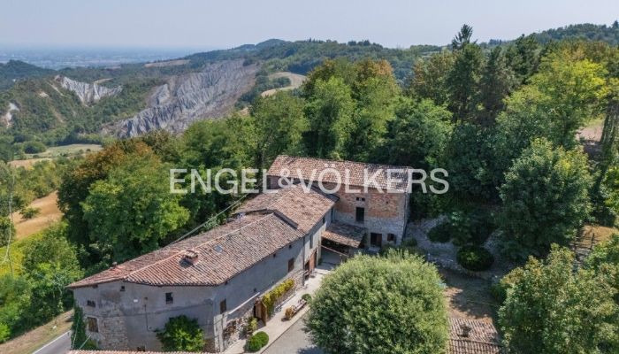 Casa de campo à venda San Polo d'Enza, Emília-Romanha