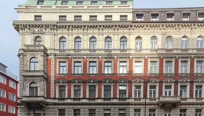 Casa urbana à venda Praha, Praga