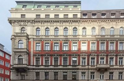 Casa urbana à venda Praha, Karlovo náměstí , Praga, Imagem 1/12
