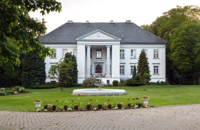 Imóveis com caráter, Pałac w Maciejowie, Opolskie
