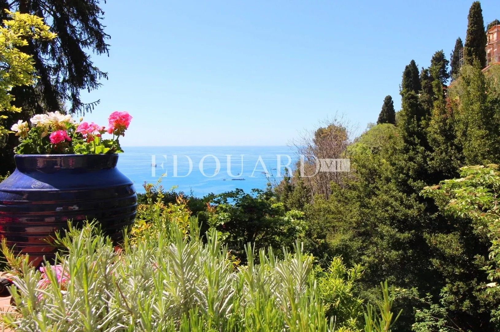 Fotos Villa dos anos 1930 com 125 m² de área útil em excelente estado, em Roquebrune-Cap-Martin
