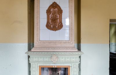 Palácio à venda 77-304 Gockowo, Pałac Gockowo, Pomorskie, Lareira de azulejos