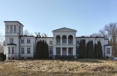 Palácio à venda Lubstów, Pałac w Lubstowie, Wielkopolskie, Vista frontal