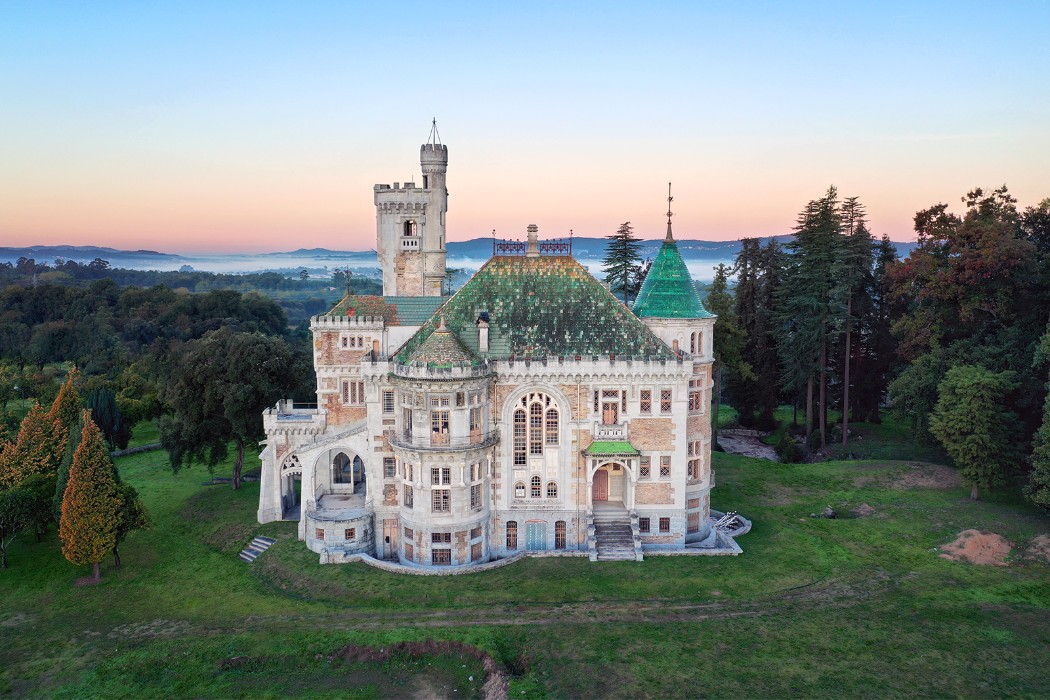 Castelo de Dona Chica, um projeto de Ernesto Korrodi