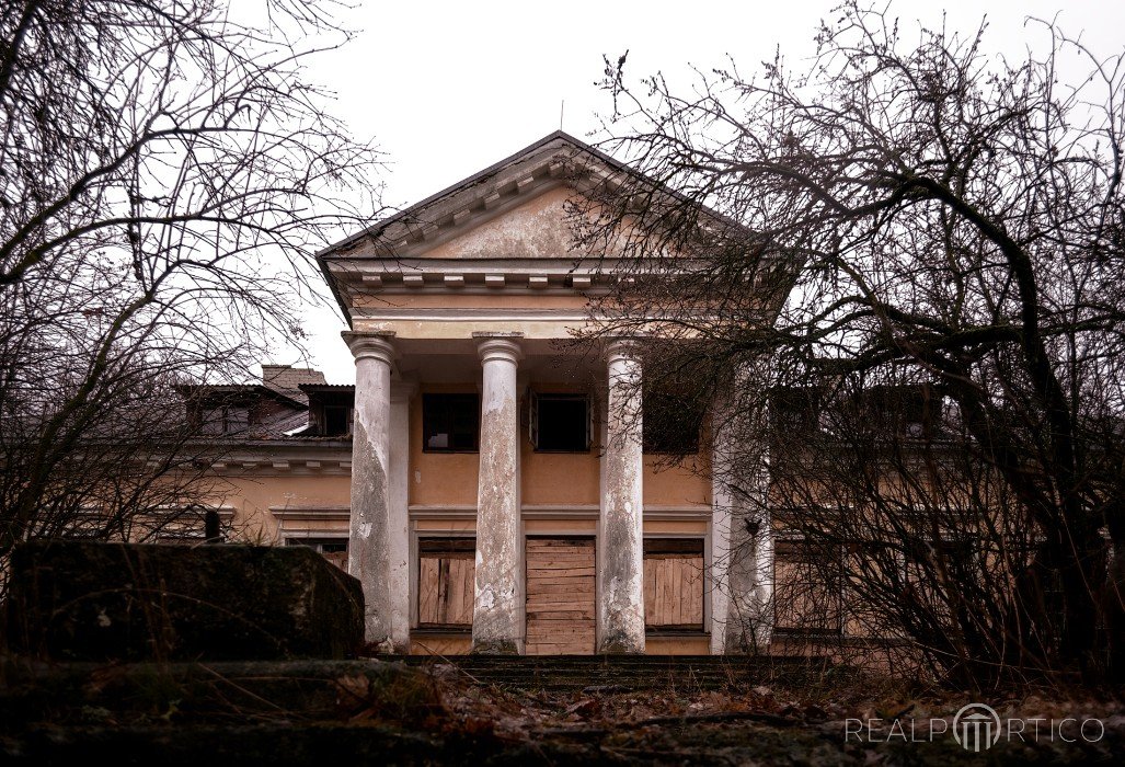 Sanierungsbedürftiges Herrenhaus in Litauen, Lituânia