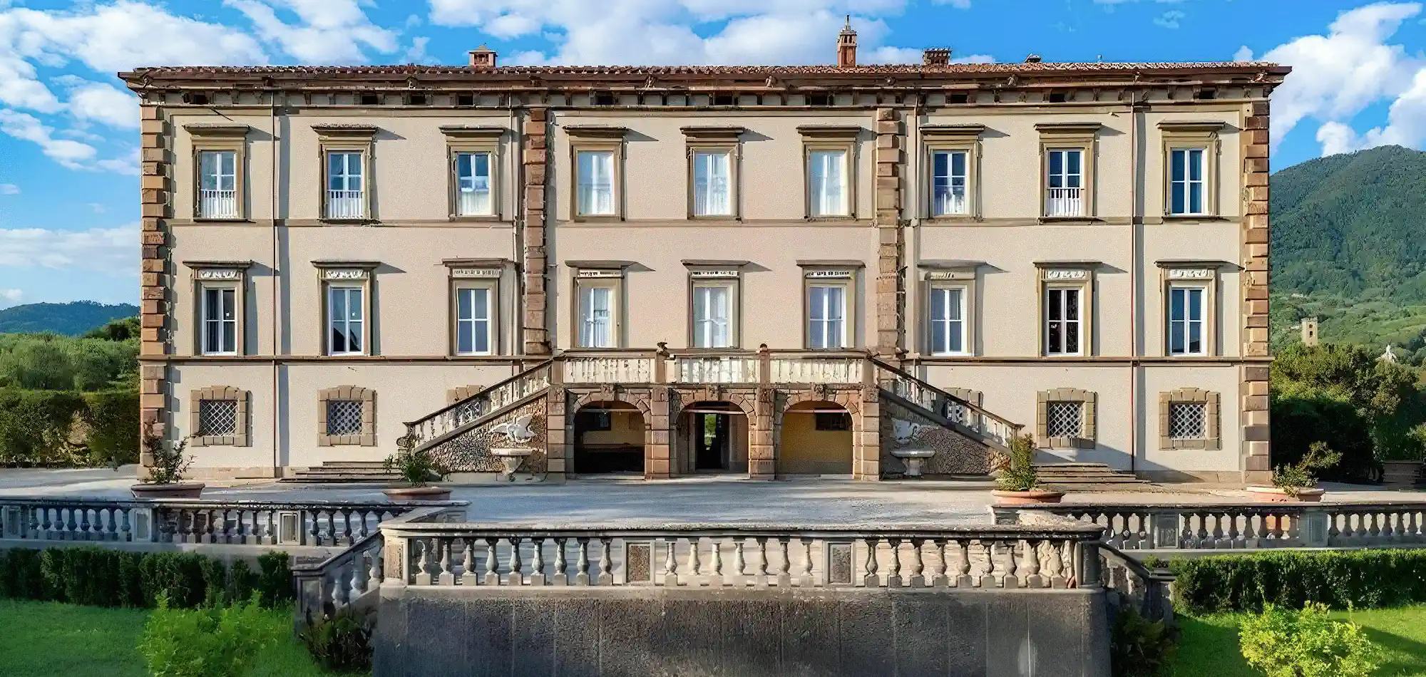 Palácios à venda - Palácio à venda Itália Abril 2026